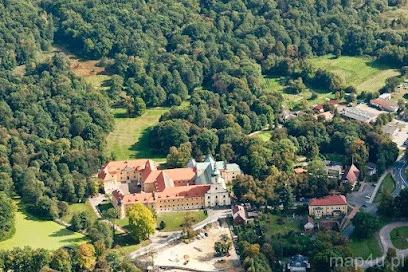 Klasztor Cystersów w Rudach (Pocysterski zespół klasztorny w Rudach)